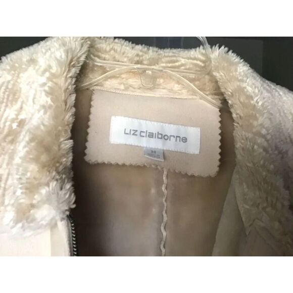 Liz Claiborne Women's Taupe Suede Coat Jacket Plush Faux Fur lining Medium - Picture 3 of 7
